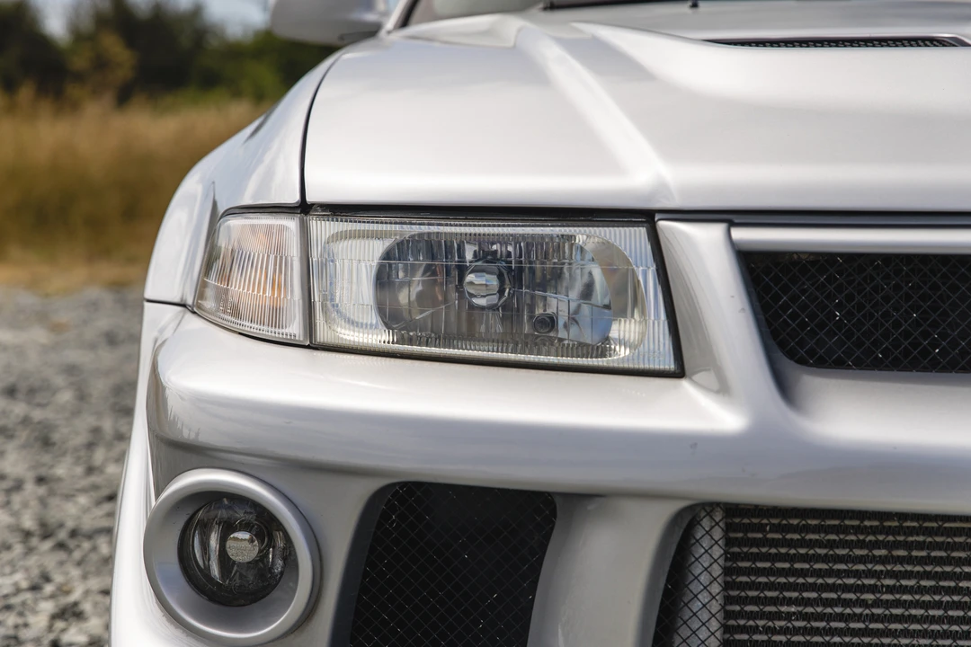 2001 Mitsubishi Lancer Evolution VI 6th Gen - Image 17 of 31