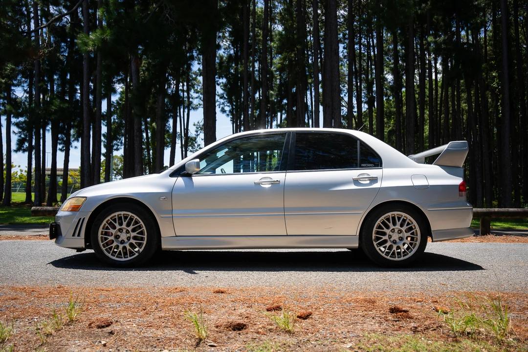 2001 Mitsubishi Lancer Evolution VII 7th Gen - Image 8 of 31