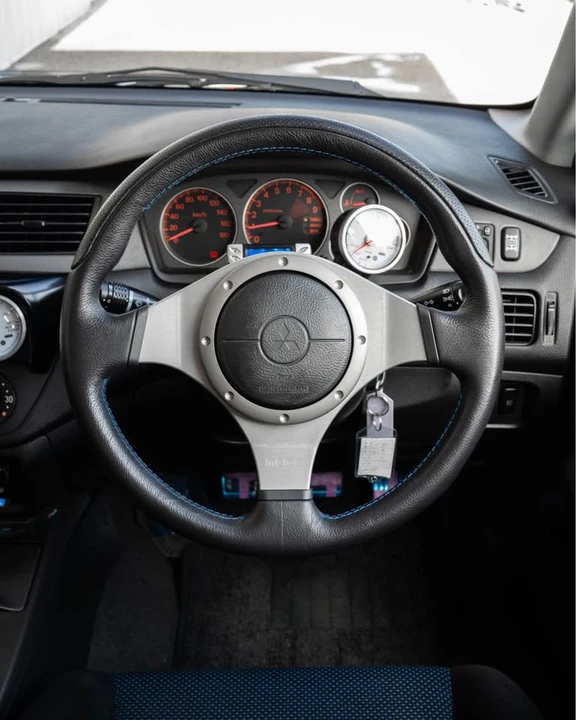 2001 Mitsubishi Lancer Evolution VI 6th Gen - Image 12 of 13