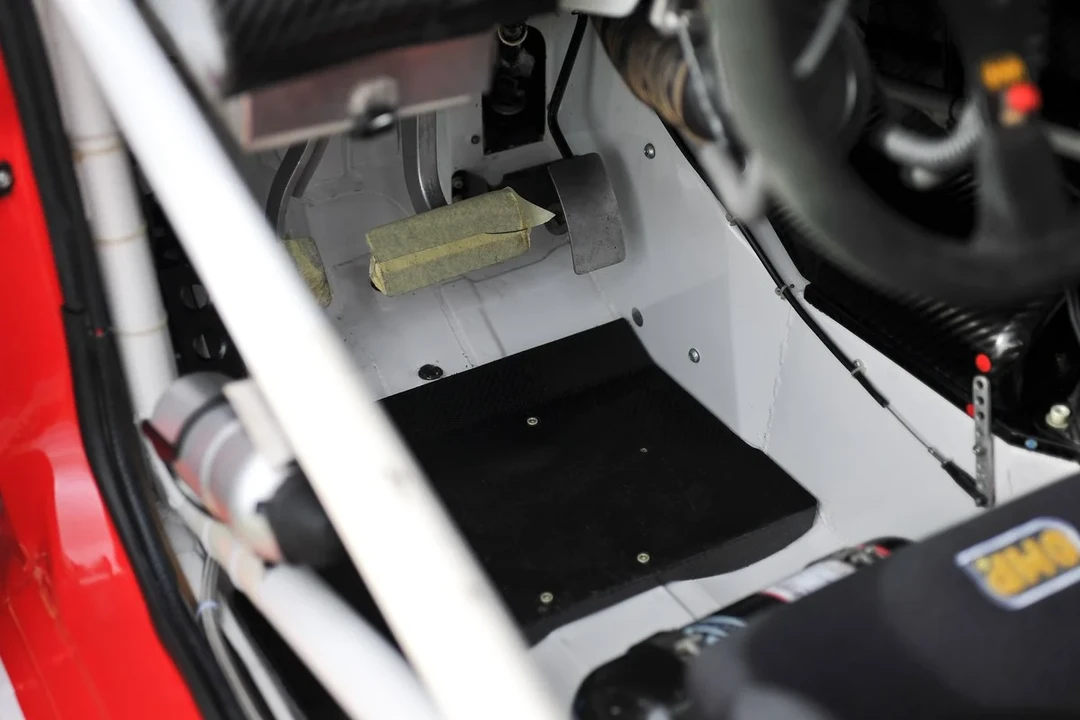 2003 Mitsubishi Lancer Evolution VII 7th Gen - Image 13 of 30