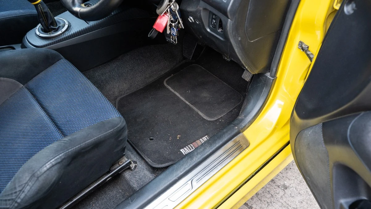 2001 Mitsubishi Lancer Evolution VII 7th Gen - Image 19 of 30