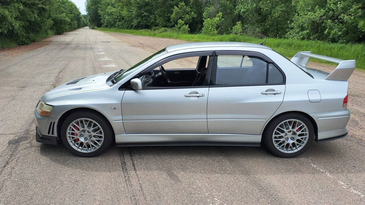 2001 Mitsubishi Lancer Evolution VII 7th Gen - Image 8 of 31