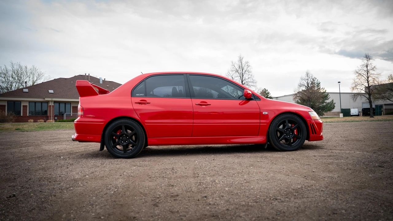 2001 Mitsubishi Lancer Evolution VII 7th Gen - Image 10 of 31
