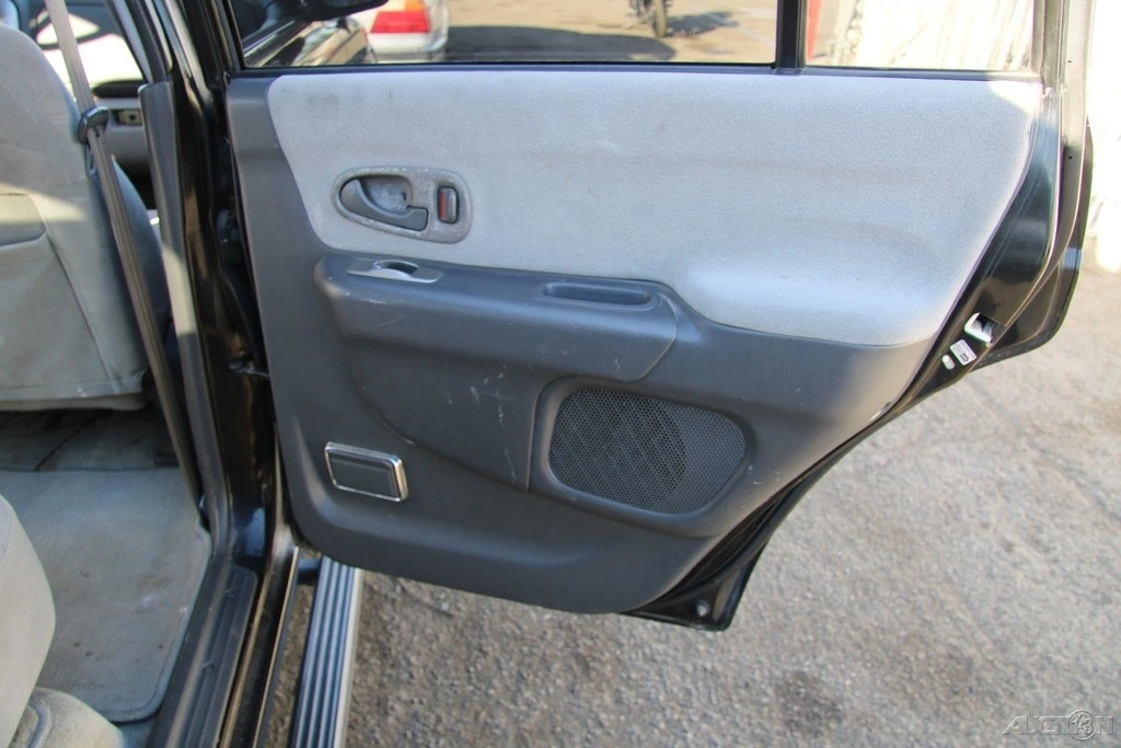 2001 Mitsubishi Pajero/Montero 3rd Gen - Image 21 of 21
