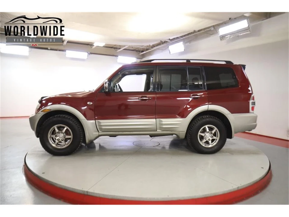 2001 Mitsubishi Pajero/Montero 3rd Gen - Image 3 of 31