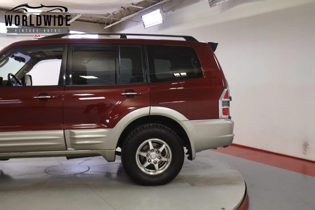 2001 Mitsubishi Pajero/Montero 3rd Gen - Image 4 of 4