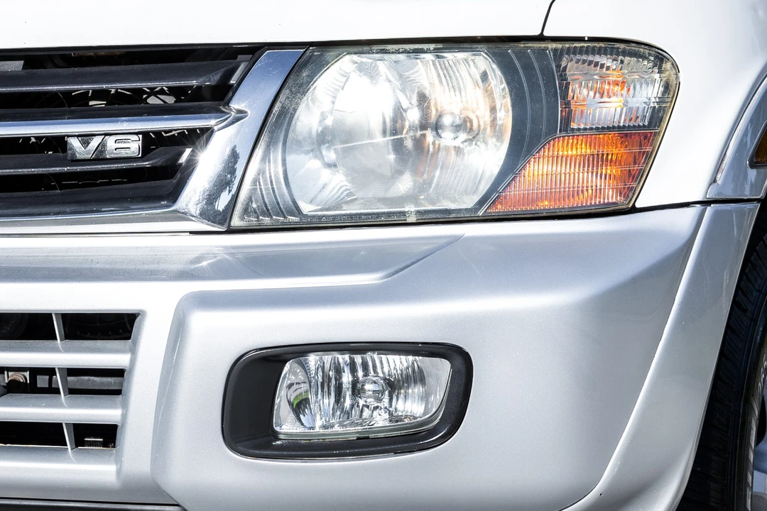 2001 Mitsubishi Pajero/Montero 3rd Gen - Image 22 of 31