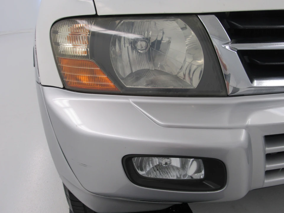 2001 Mitsubishi Pajero/Montero 3rd Gen - Image 23 of 31