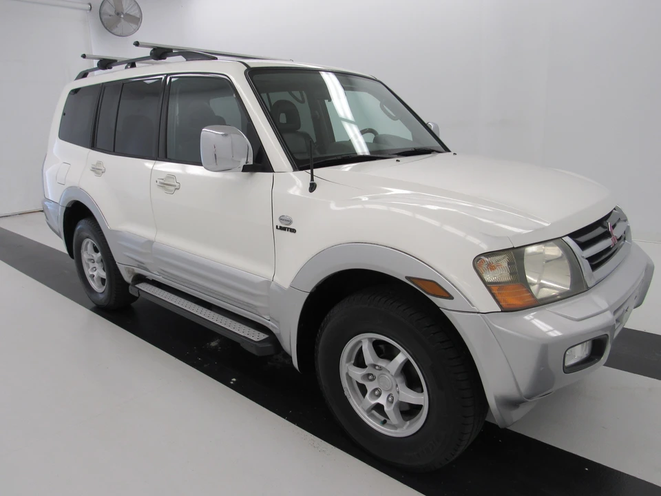 2001 Mitsubishi Pajero/Montero 3rd Gen - Image 13 of 31