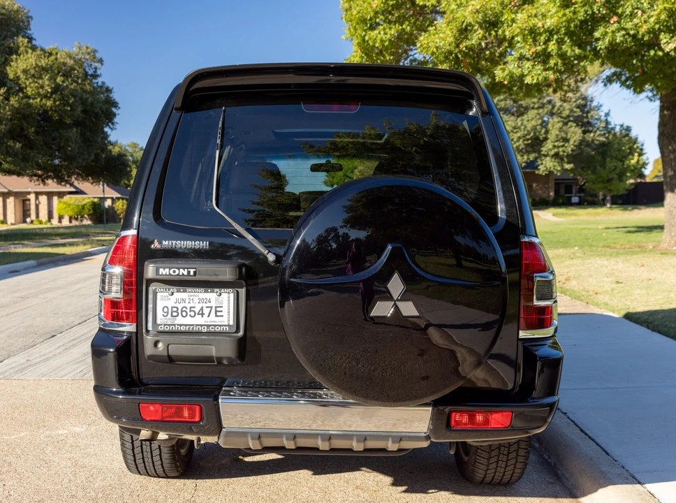 2001 Mitsubishi Pajero/Montero 3rd Gen - Image 10 of 31