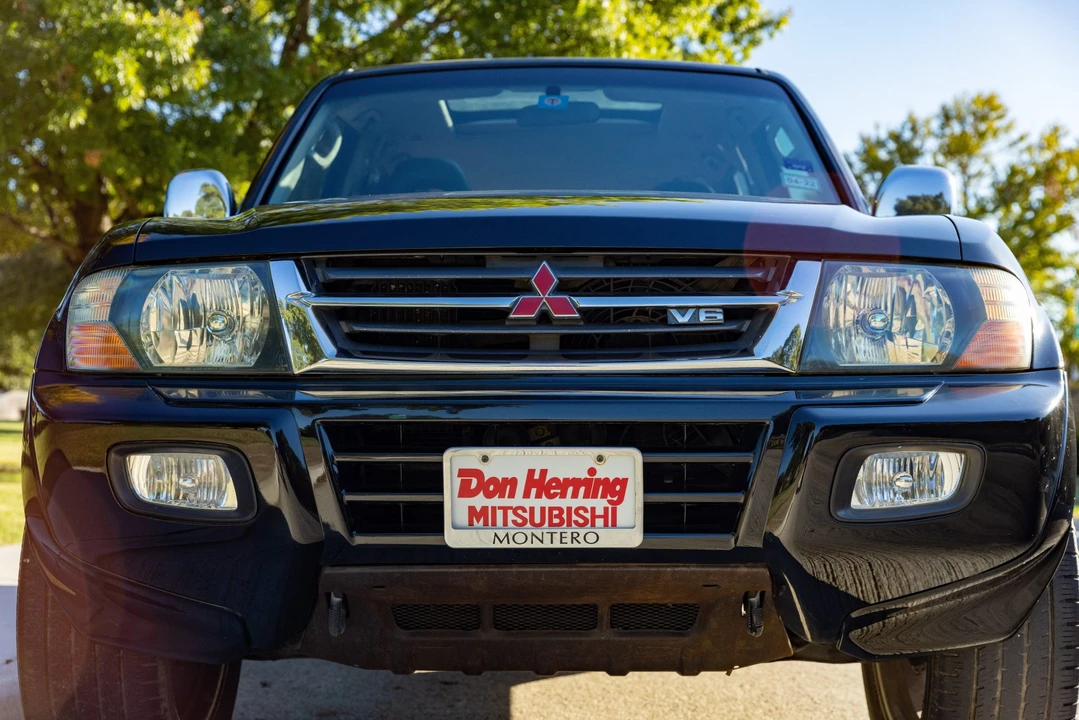 2001 Mitsubishi Pajero/Montero 3rd Gen - Image 14 of 31