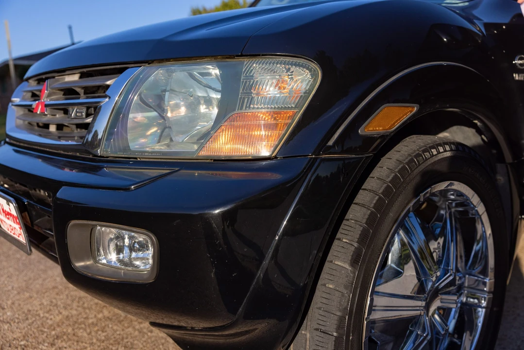 2001 Mitsubishi Pajero/Montero 3rd Gen - Image 19 of 31