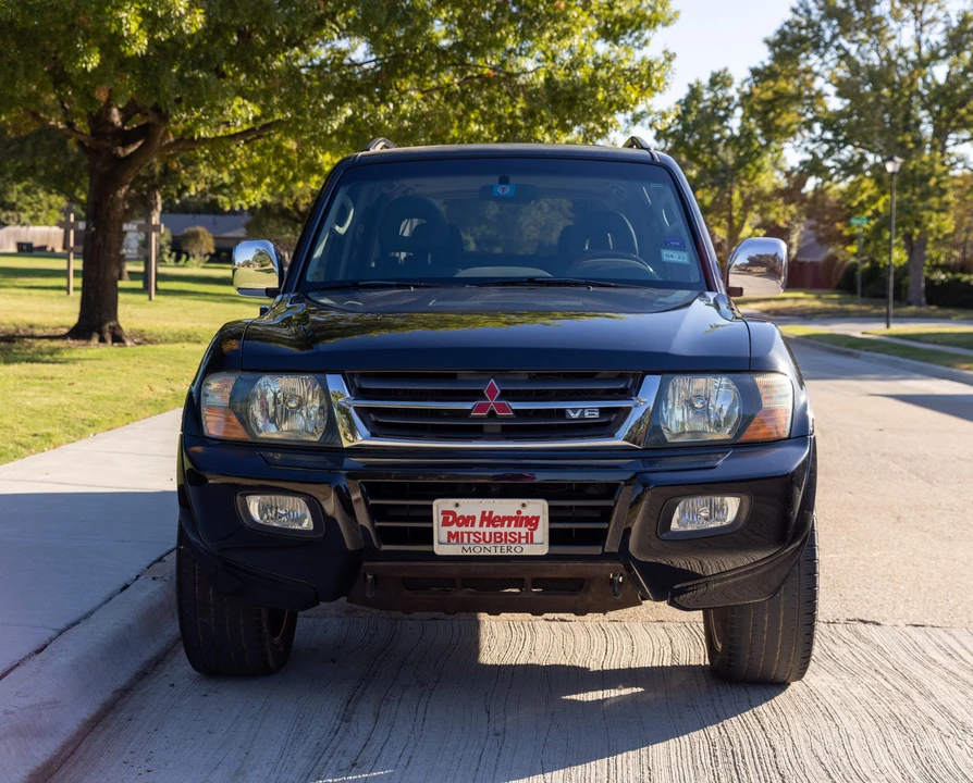 2001 Mitsubishi Pajero/Montero 3rd Gen - Image 3 of 31