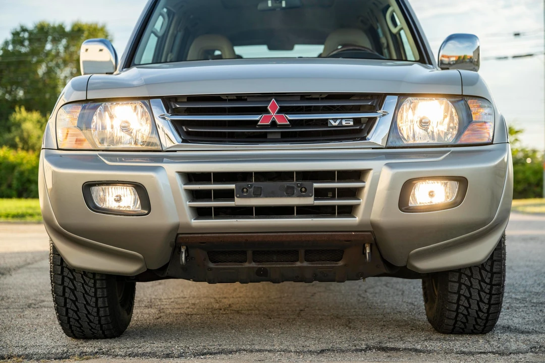 2001 Mitsubishi Pajero/Montero 3rd Gen - Image 19 of 31