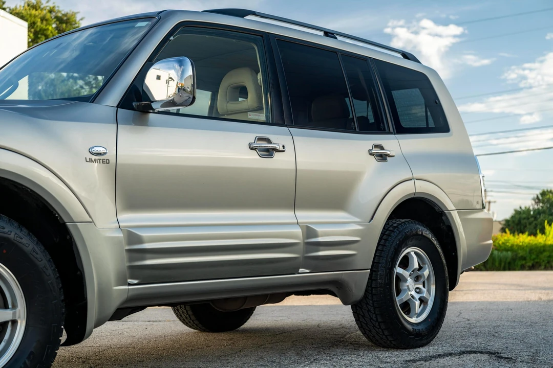 2001 Mitsubishi Pajero/Montero 3rd Gen - Image 28 of 31