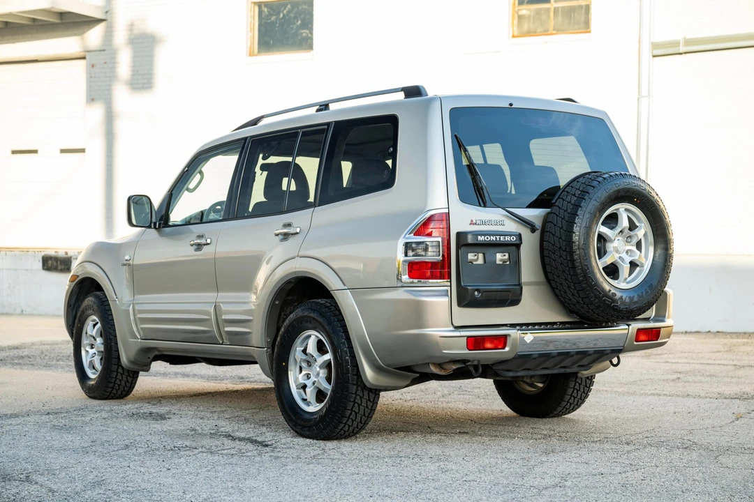2001 Mitsubishi Pajero/Montero 3rd Gen - Image 7 of 31