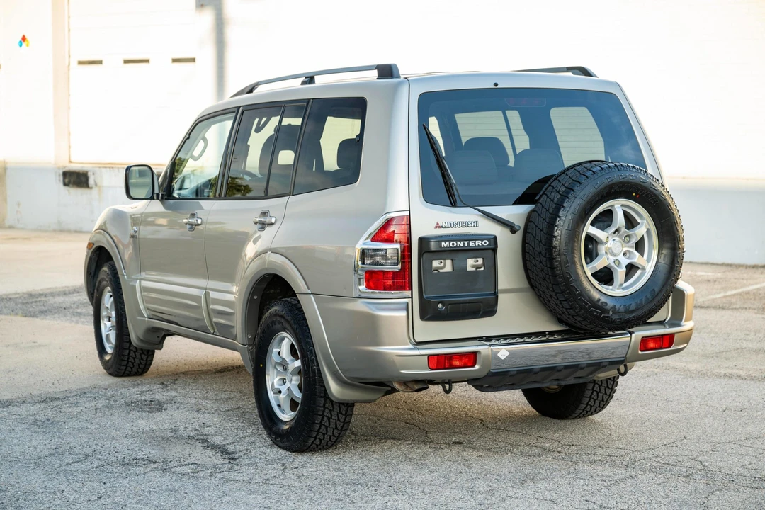 2001 Mitsubishi Pajero/Montero 3rd Gen - Image 8 of 31