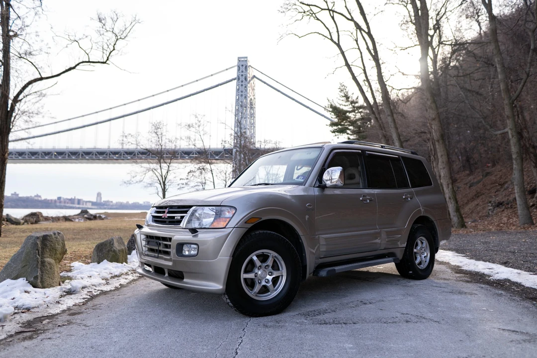 2001 Mitsubishi Pajero/Montero 3rd Gen - Image 5 of 31