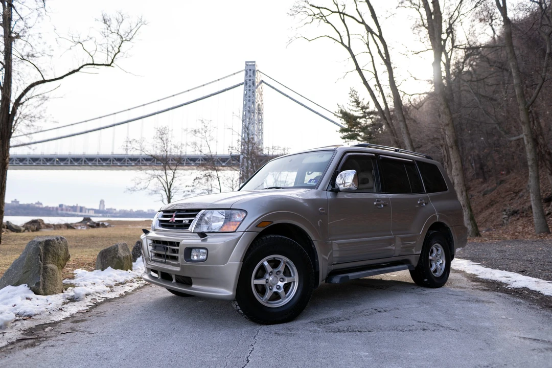 2001 Mitsubishi Pajero/Montero 3rd Gen - Image 10 of 31