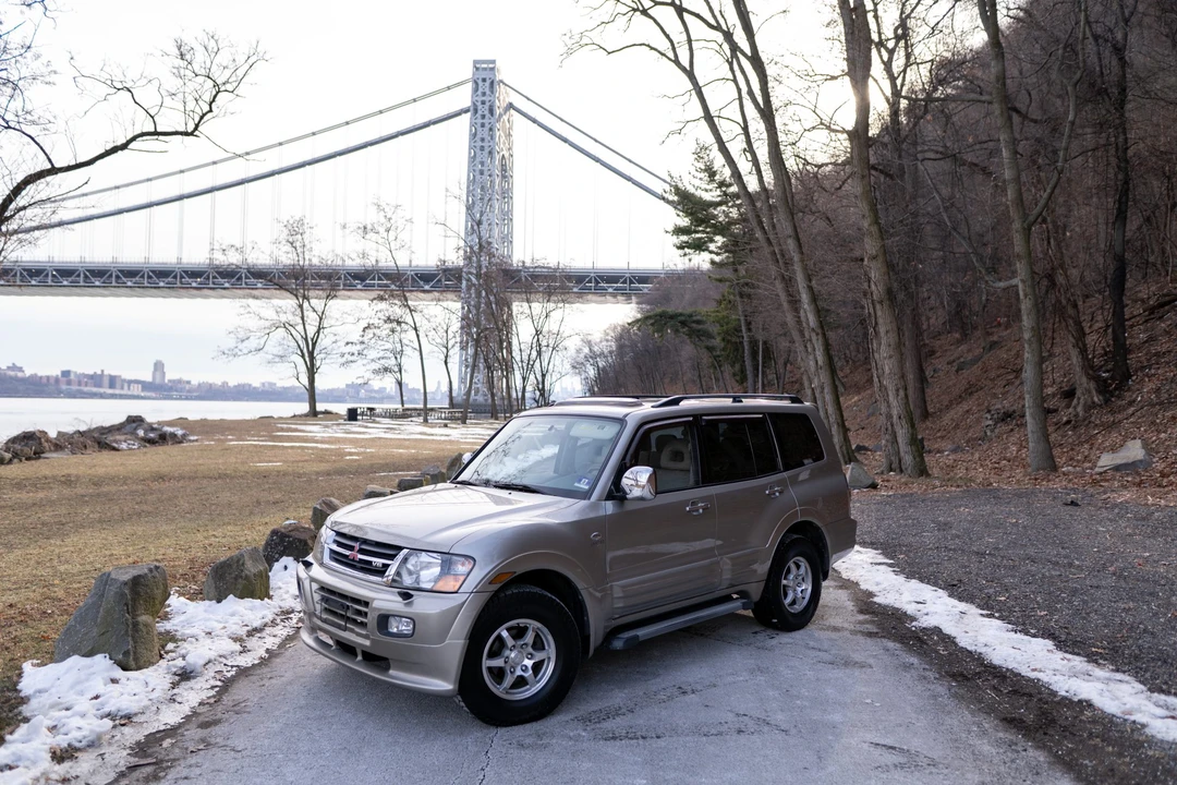 2001 Mitsubishi Pajero/Montero 3rd Gen - Image 9 of 31