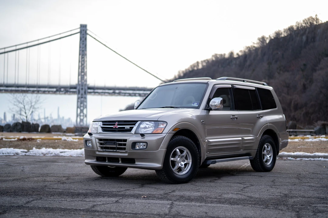 2001 Mitsubishi Pajero/Montero 3rd Gen - Image 12 of 31