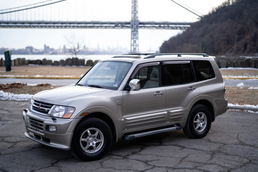 2001 Mitsubishi Pajero/Montero 3rd Gen - Image 4 of 31