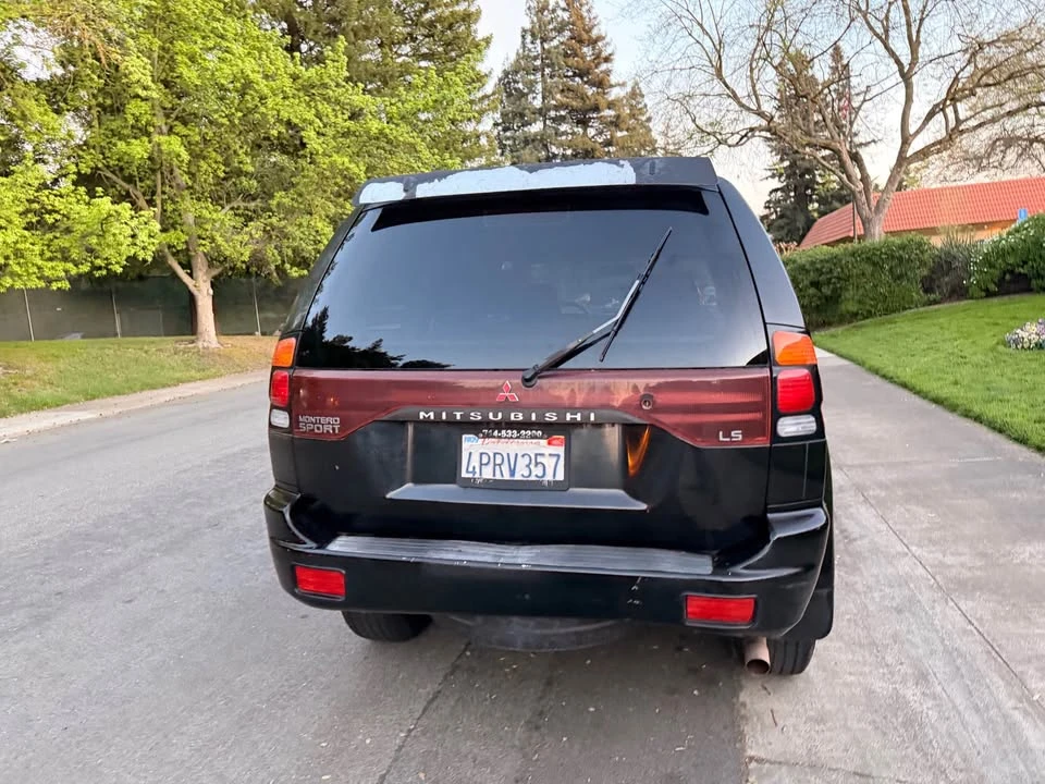 2001 Mitsubishi Pajero/Montero 3rd Gen - Image 4 of 13