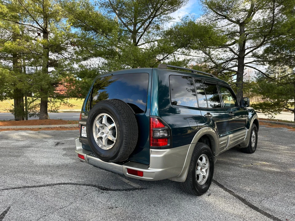 2001 Mitsubishi Pajero/Montero 3rd Gen - Image 19 of 31