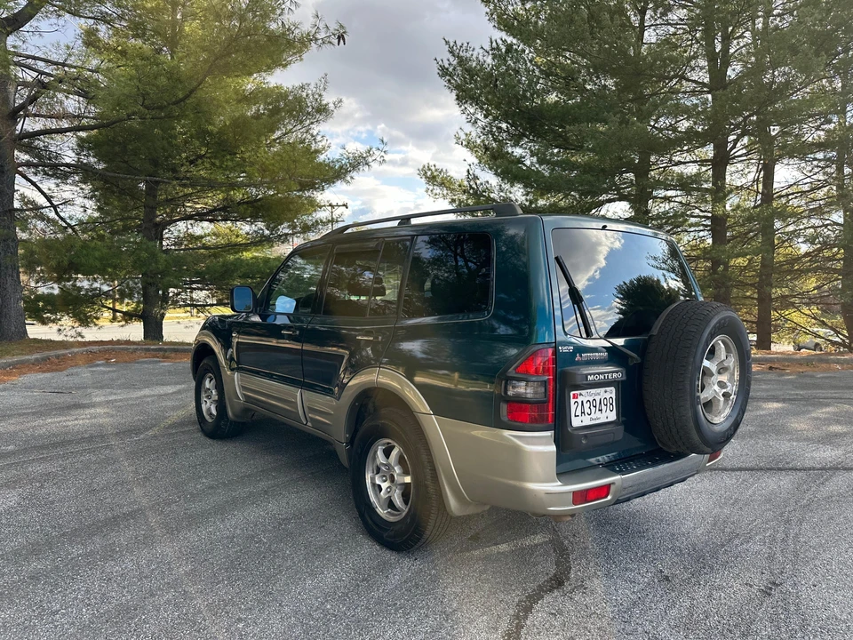 2001 Mitsubishi Pajero/Montero 3rd Gen - Image 13 of 31