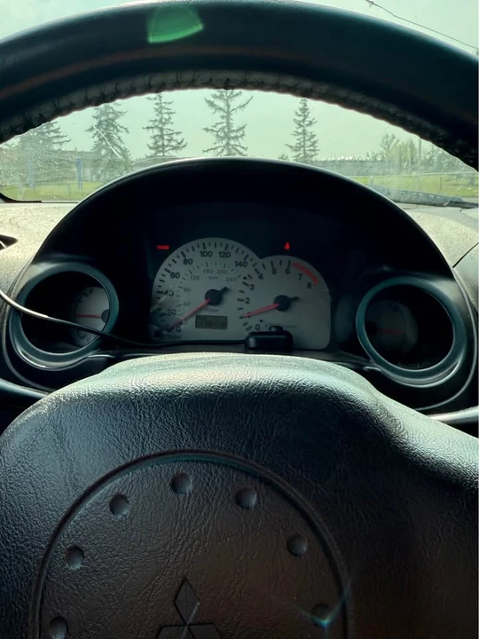 2001 Mitsubishi Eclipse 3rd Gen - Image 10 of 10
