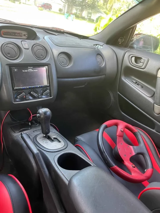2001 Mitsubishi Eclipse 3rd Gen - Image 11 of 14