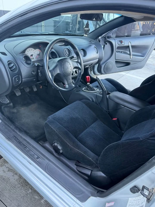2001 Mitsubishi Eclipse 3rd Gen - Image 3 of 7
