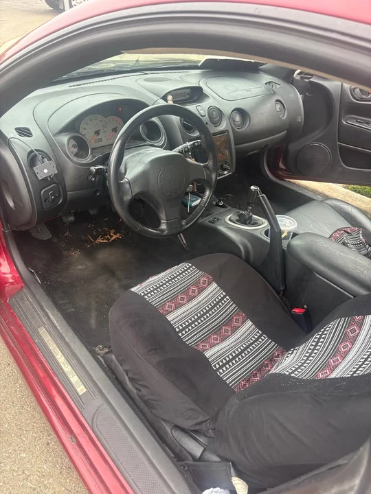 2001 Mitsubishi Eclipse 3rd Gen - Image 6 of 8