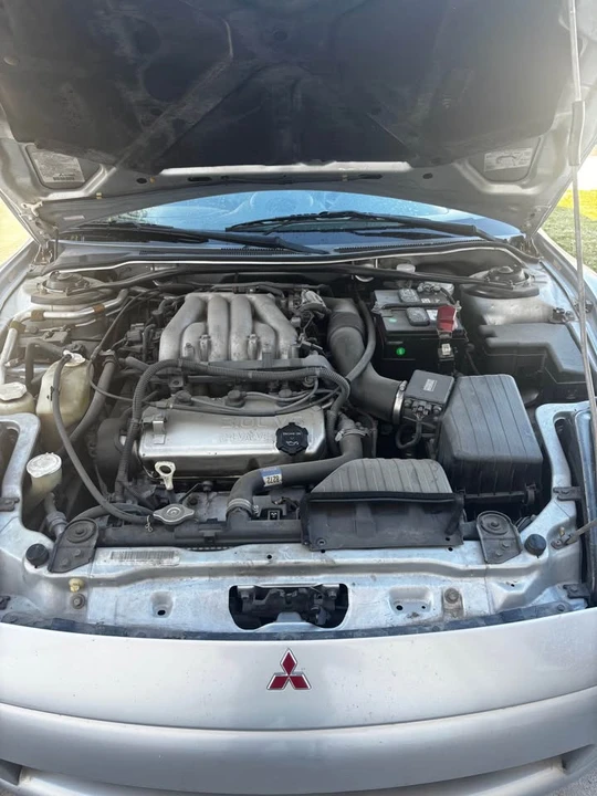 2001 Mitsubishi Eclipse 3rd Gen - Image 6 of 9