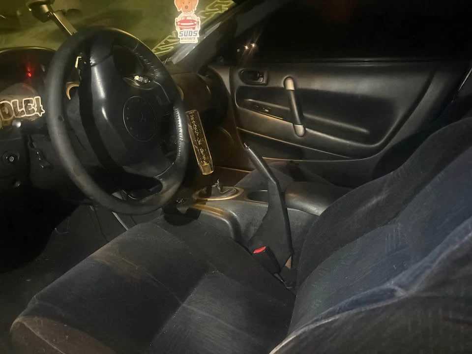 2001 Mitsubishi Eclipse 3rd Gen - Image 7 of 8
