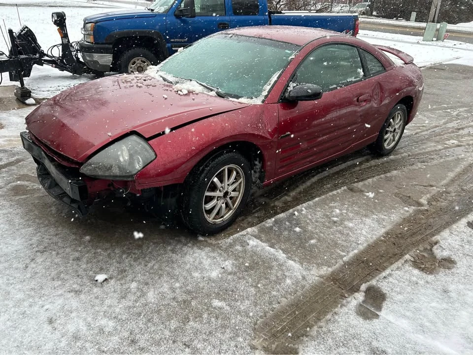 2001 Mitsubishi Eclipse 3rd Gen - Image 9 of 16