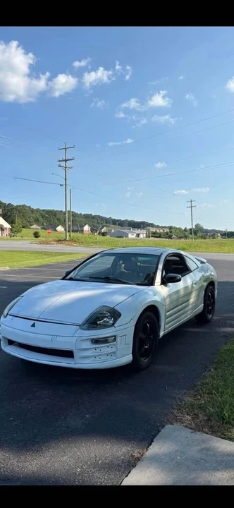 2001 Mitsubishi Eclipse 3rd Gen - Image 2 of 2