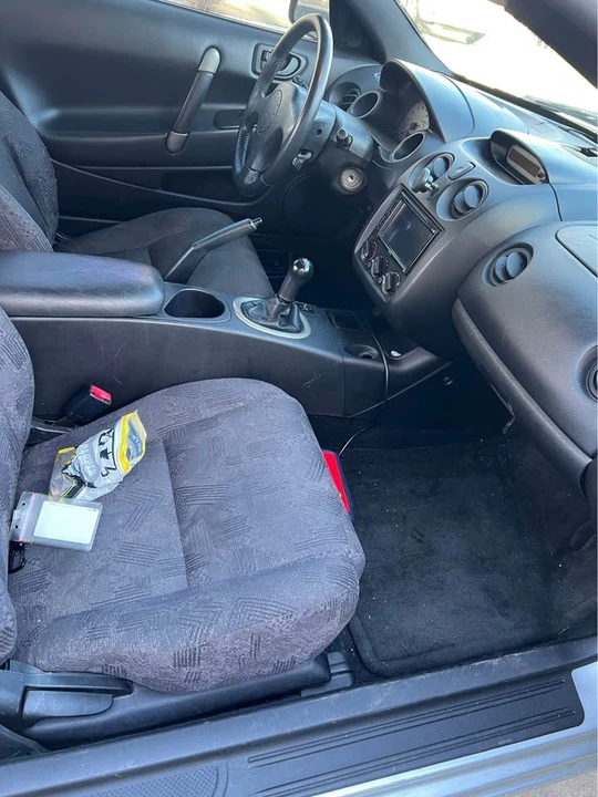 2001 Mitsubishi Eclipse 3rd Gen - Image 11 of 14
