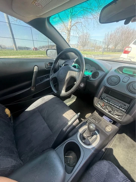 2001 Mitsubishi Eclipse 3rd Gen - Image 9 of 12