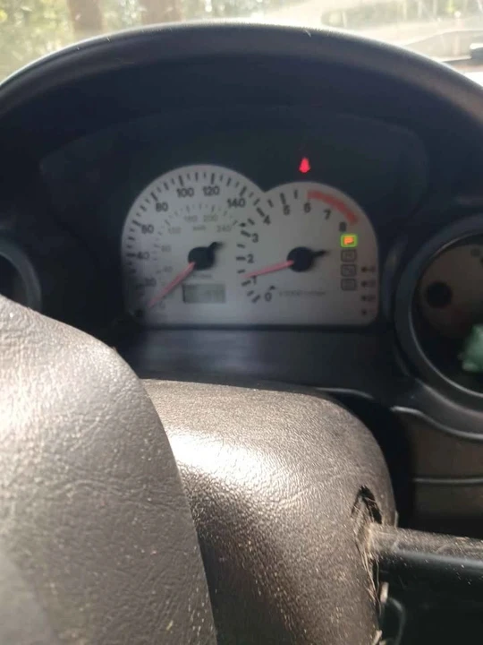 2001 Mitsubishi Eclipse 3rd Gen - Image 3 of 3