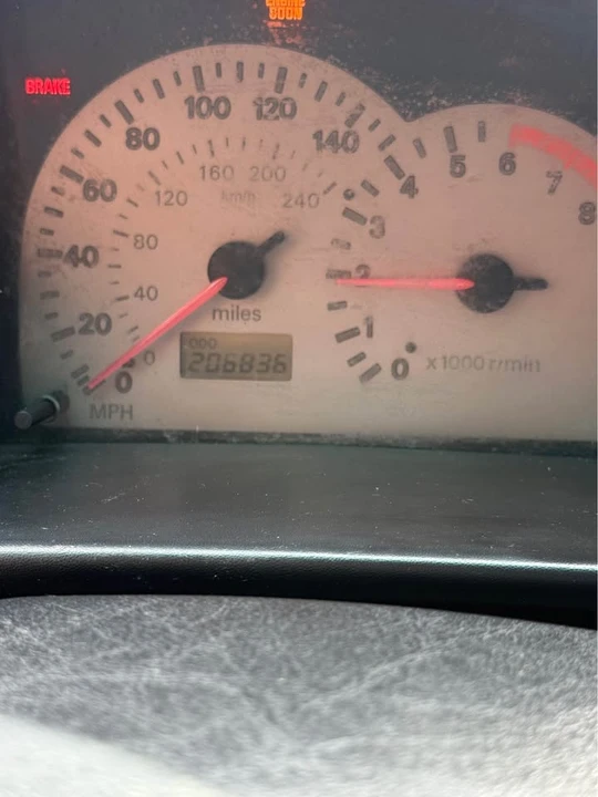 2001 Mitsubishi Eclipse 3rd Gen - Image 10 of 10