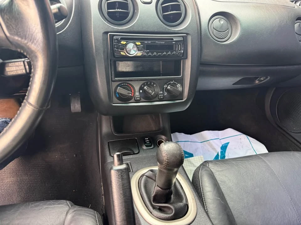 2001 Mitsubishi Eclipse 3rd Gen - Image 10 of 12