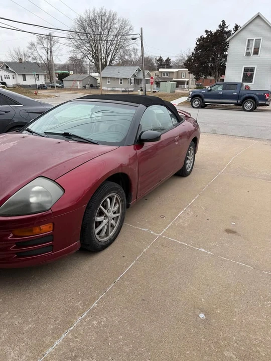 2001 Mitsubishi Eclipse 3rd Gen - Image 2 of 8