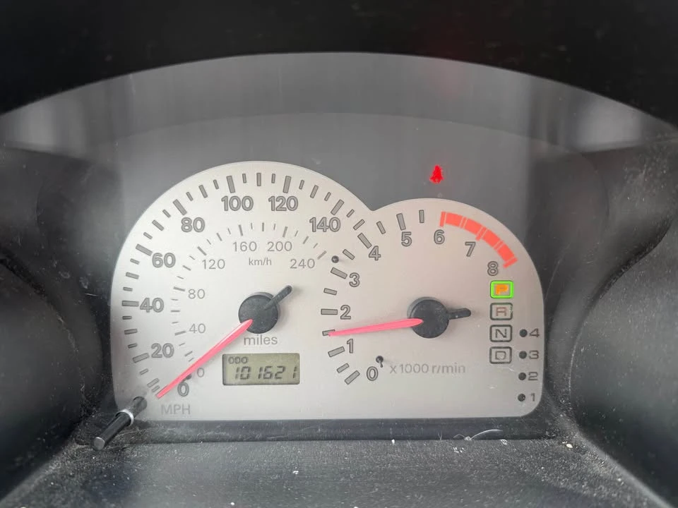 2001 Mitsubishi Eclipse 3rd Gen - Image 7 of 8