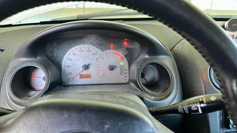 2001 Mitsubishi Eclipse 3rd Gen - Image 7 of 10