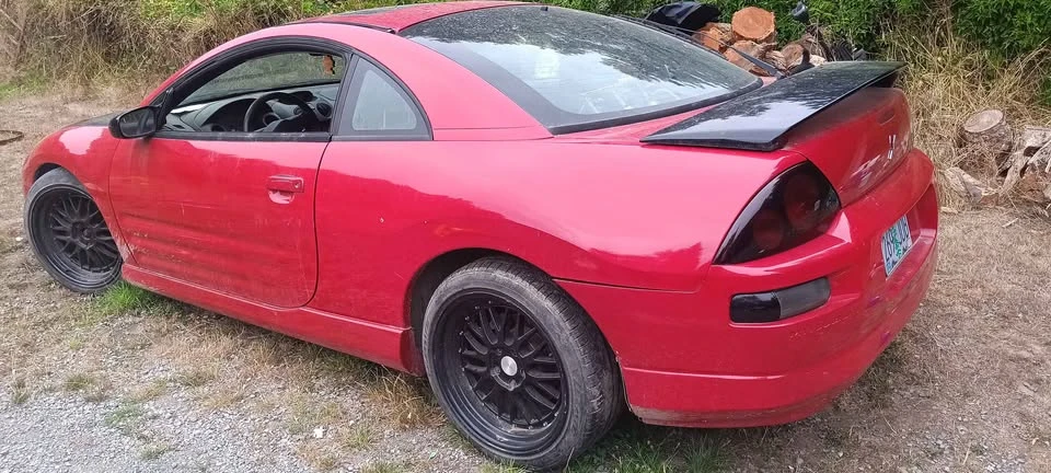 2001 Mitsubishi Eclipse 3rd Gen - Image 3 of 11