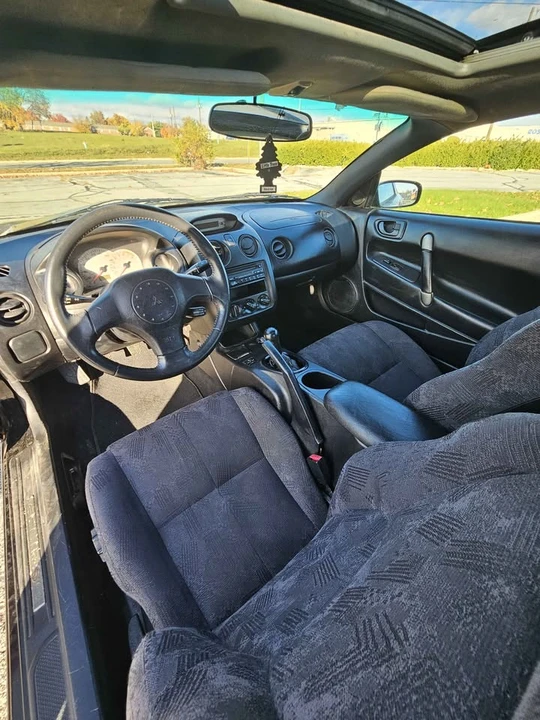 2001 Mitsubishi Eclipse 3rd Gen - Image 7 of 10