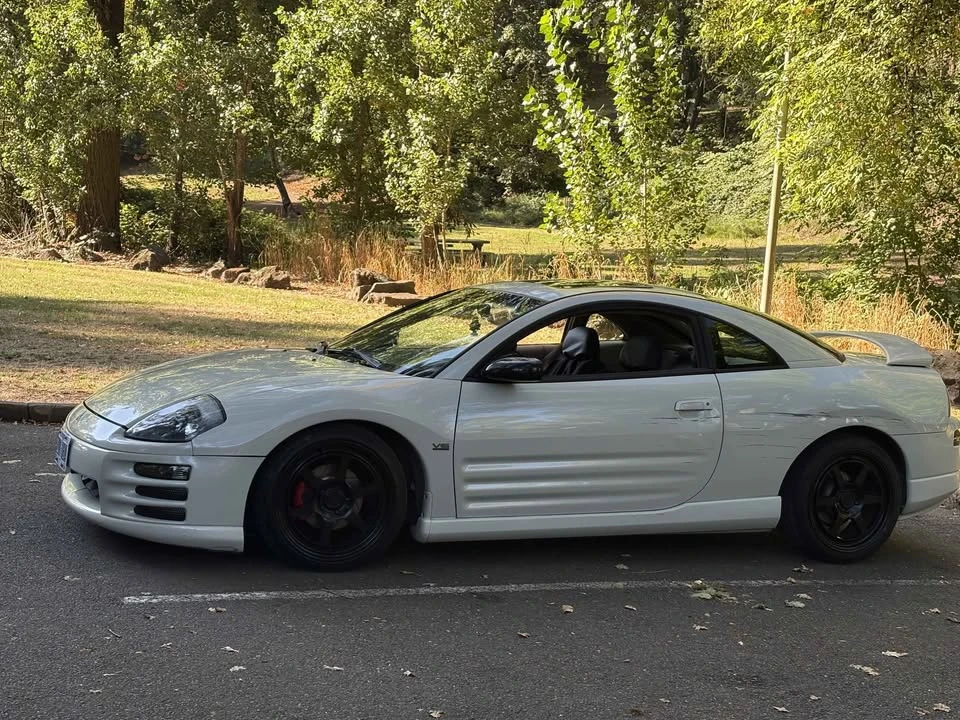 2001 Mitsubishi Eclipse 3rd Gen - Image 9 of 10