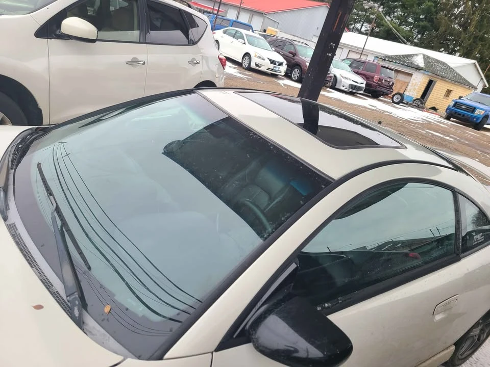 2001 Mitsubishi Eclipse 3rd Gen - Image 10 of 11