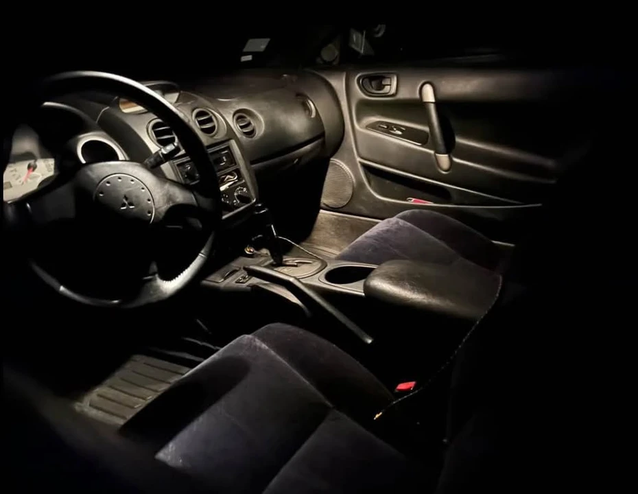 2001 Mitsubishi Eclipse 3rd Gen - Image 3 of 6